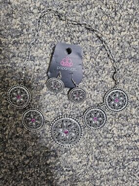 paparazzi Silver-Tone Medallion Necklace with Pink Accents
